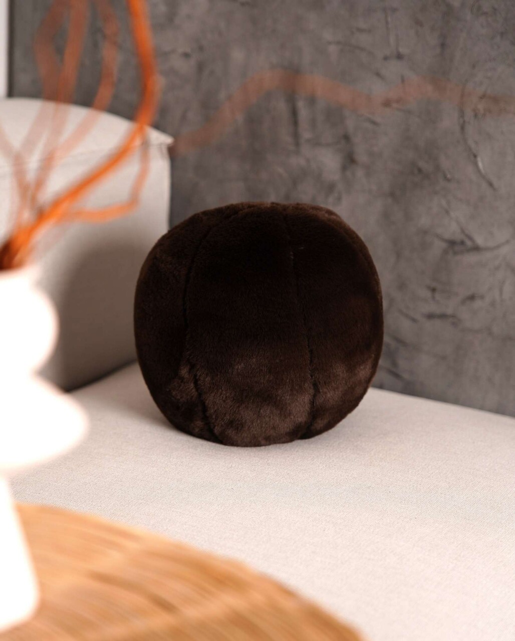 Perna, Pelus Top, 25x25x25 cm, 75% RECYCLED POLYESTER/25% POLYESTER, Maro inchis - imagine 5